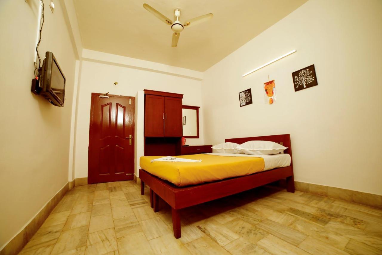 Kairali Tourist Home Guruvāyūr Extérieur photo