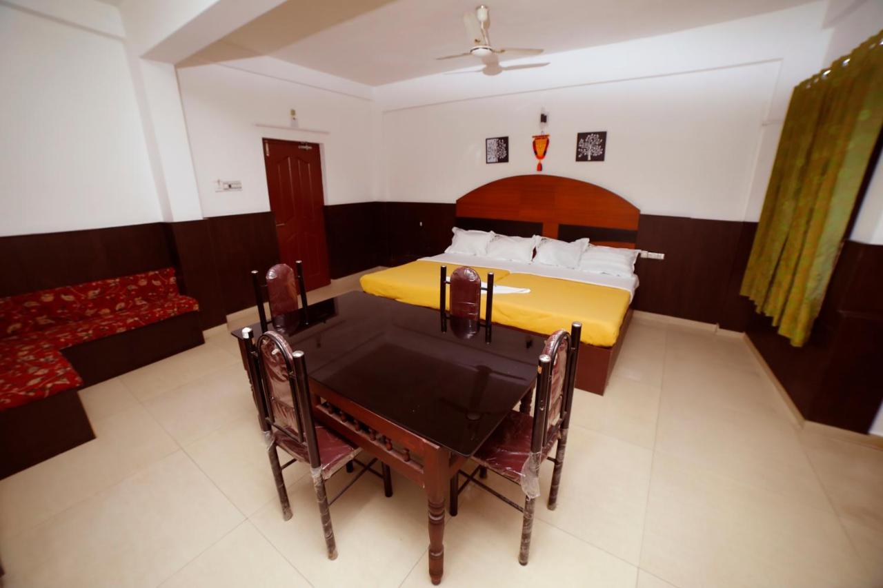 Kairali Tourist Home Guruvāyūr Extérieur photo