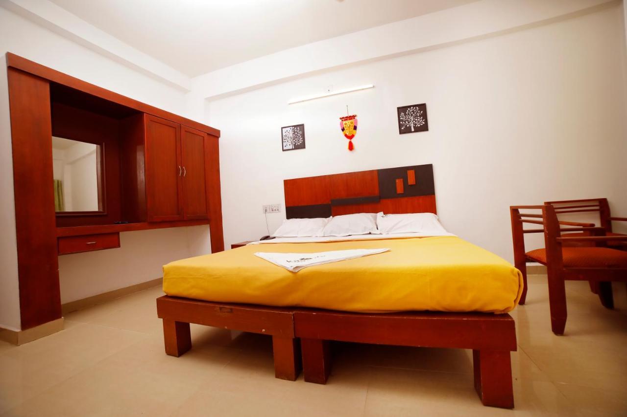 Kairali Tourist Home Guruvāyūr Extérieur photo