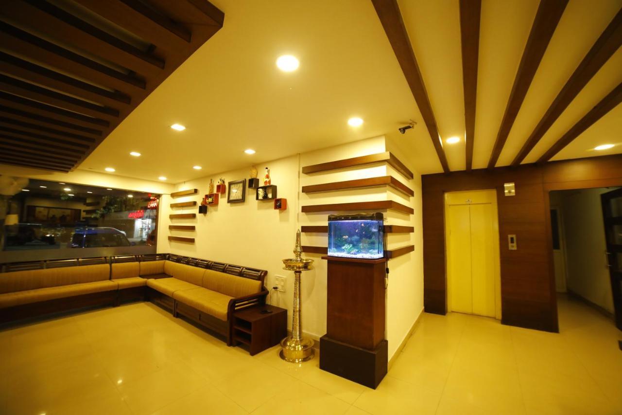 Kairali Tourist Home Guruvāyūr Extérieur photo
